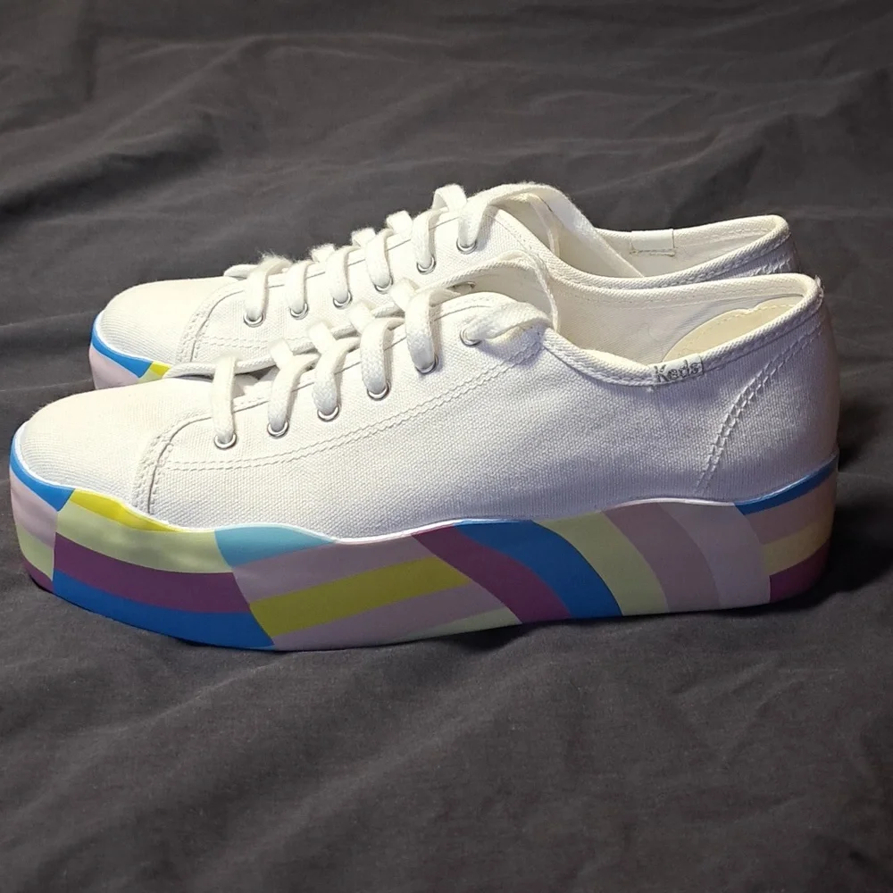 NWOT Keds Triple Up Wavy Platform Sneaker Womens Size 9